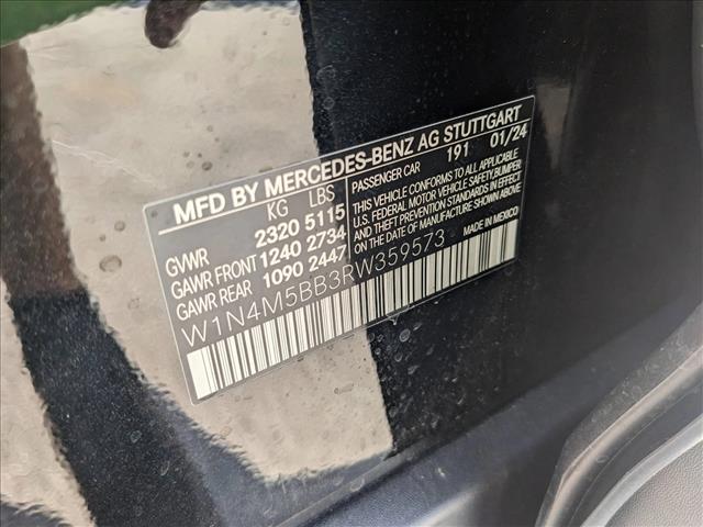 Vehicle image 18 of 20