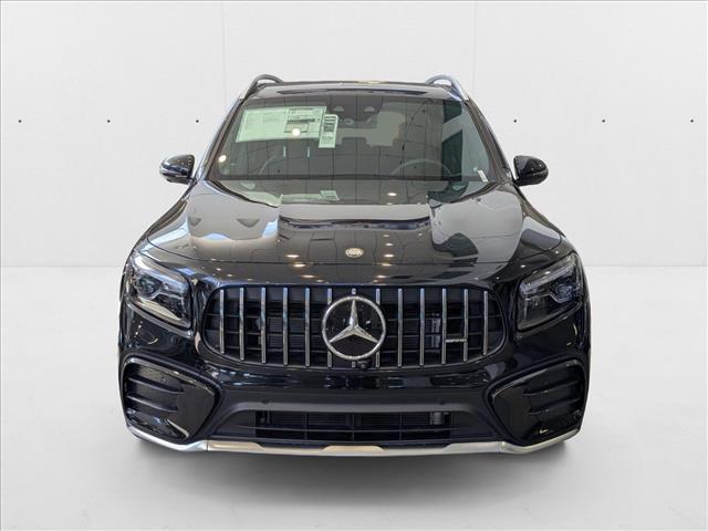 Vehicle image 2 of 20