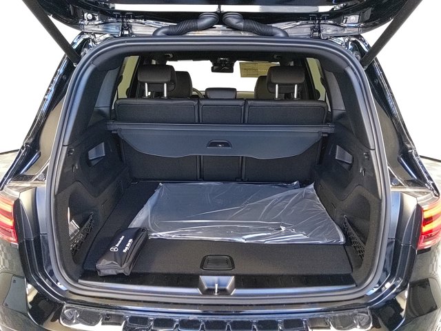 Vehicle image 20 of 25