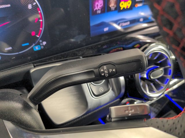 Vehicle image 12 of 25