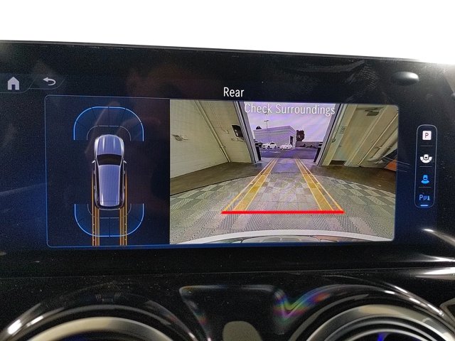 Vehicle image 14 of 25