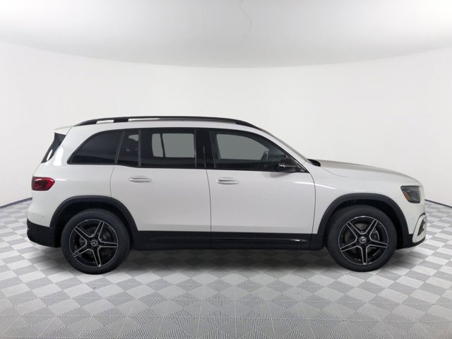 Vehicle image 3 of 25