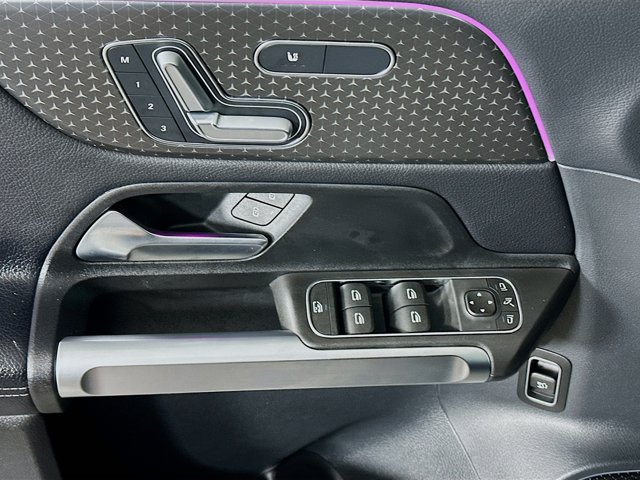 Vehicle image 12 of 37