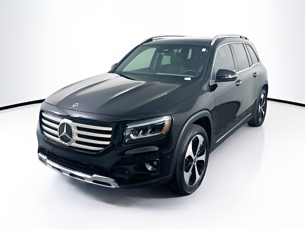 Vehicle image 31 of 37
