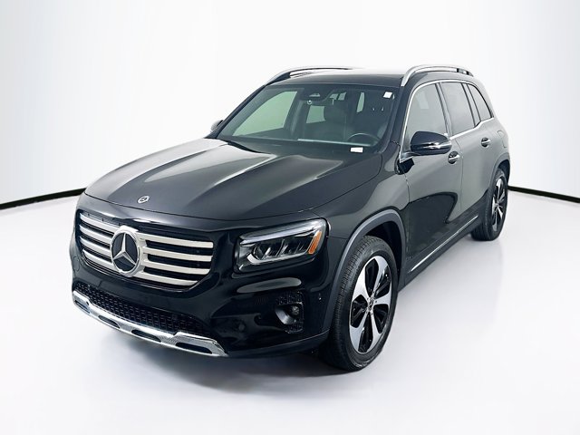Vehicle image 2 of 37