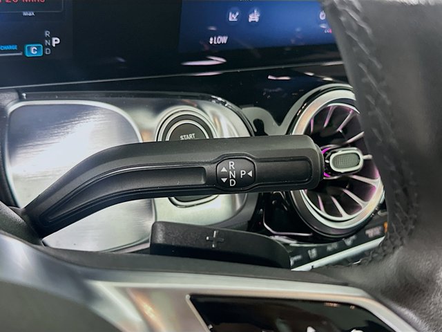 Vehicle image 19 of 37