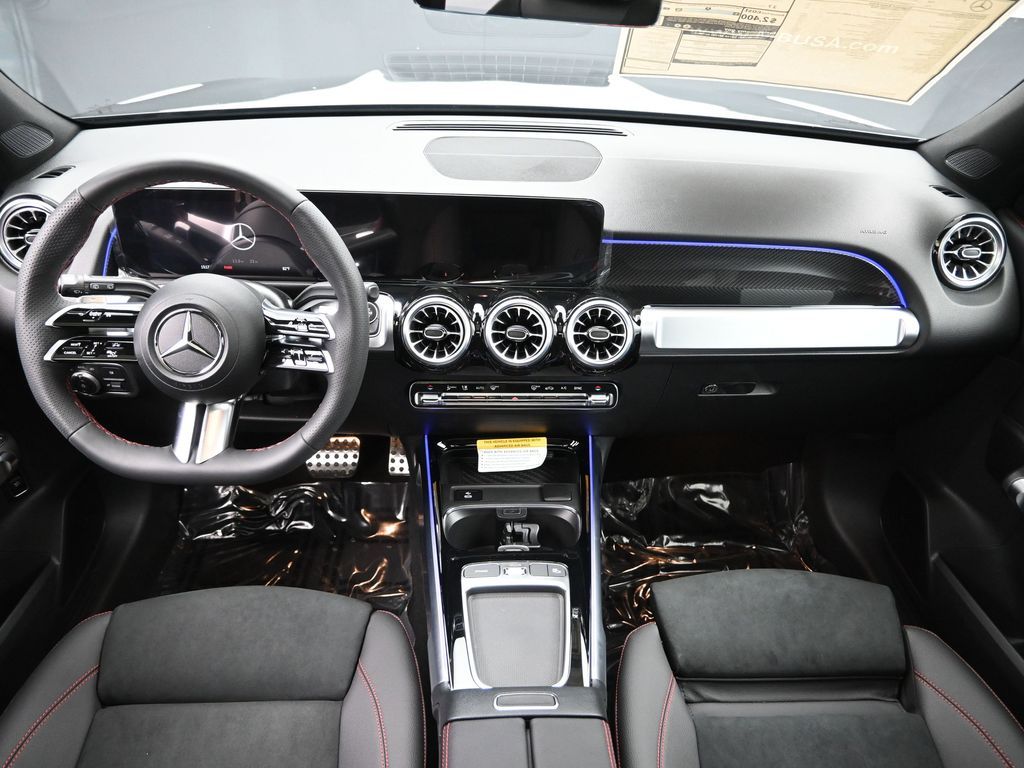 Vehicle image 36 of 50