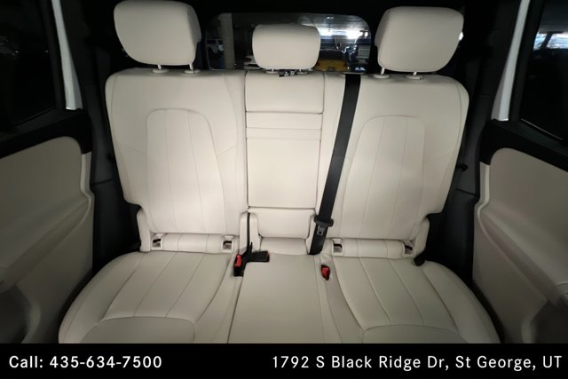 Vehicle image 25 of 25