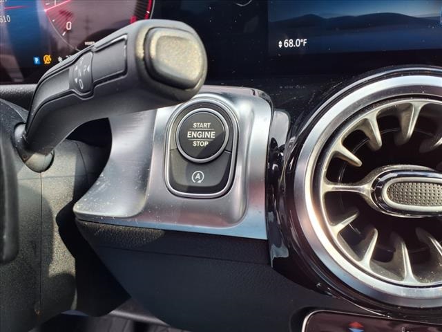 Vehicle image 22 of 29