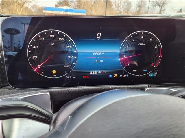 Vehicle image 18 of 29