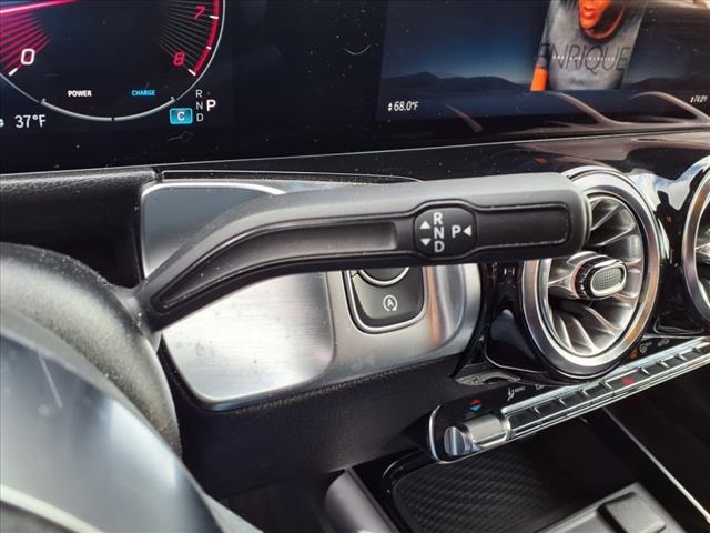 Vehicle image 28 of 29