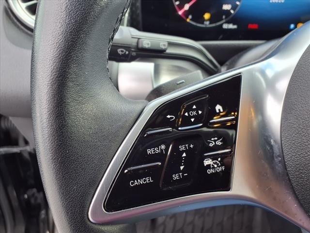 Vehicle image 24 of 29