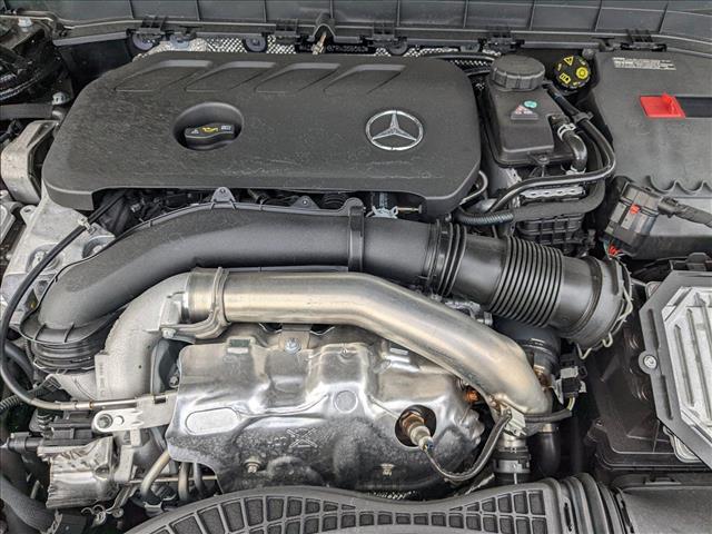 Vehicle image 15 of 16
