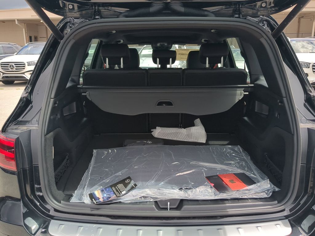 2024 Mercedes-Benz GLB AMG 35 Image 25 of 25