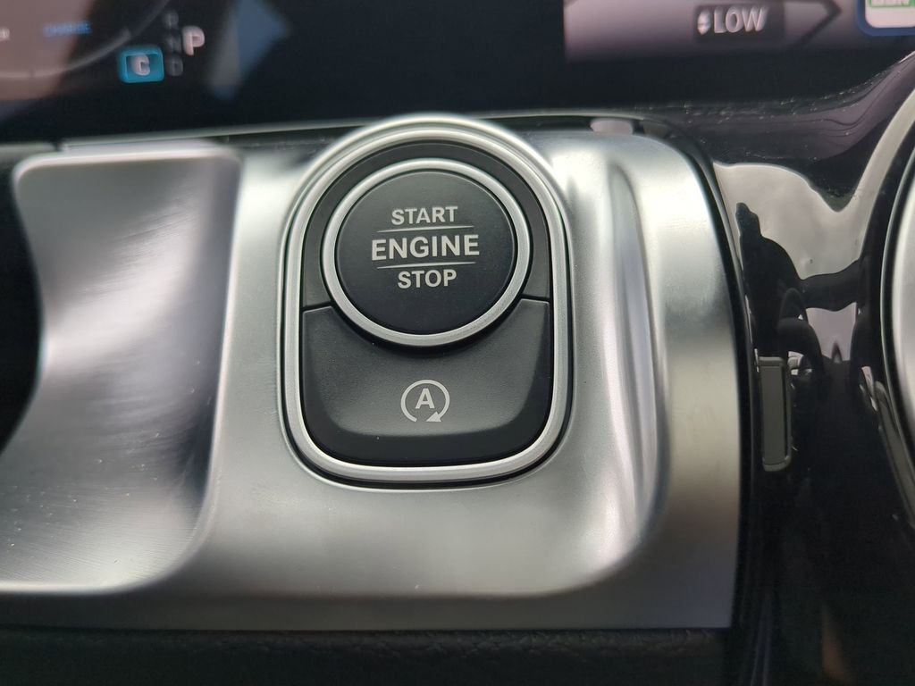 2024 Mercedes-Benz GLB AMG 35 Image 21 of 25