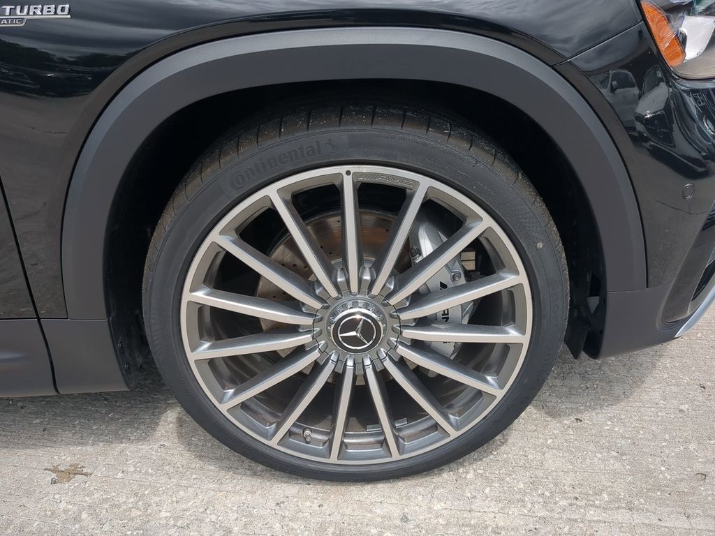 2024 Mercedes-Benz GLB AMG 35 Image 23 of 25