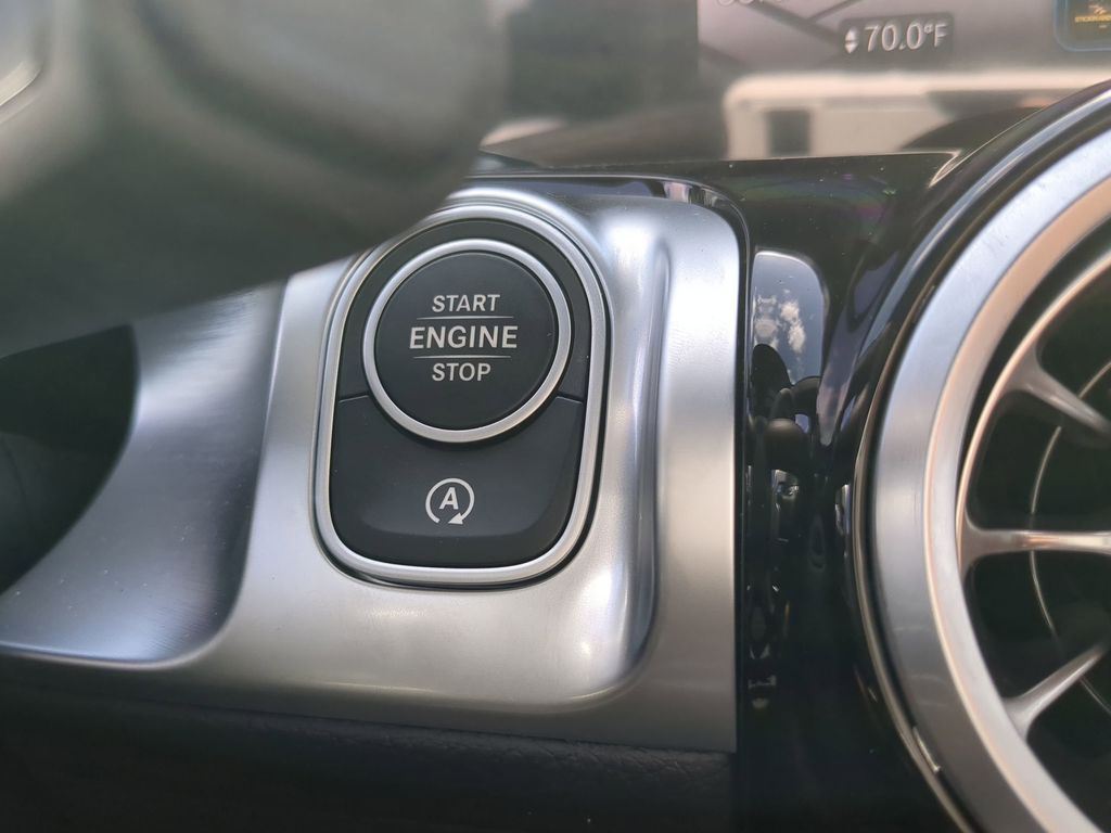 2024 Mercedes-Benz GLB AMG 35 Image 21 of 26