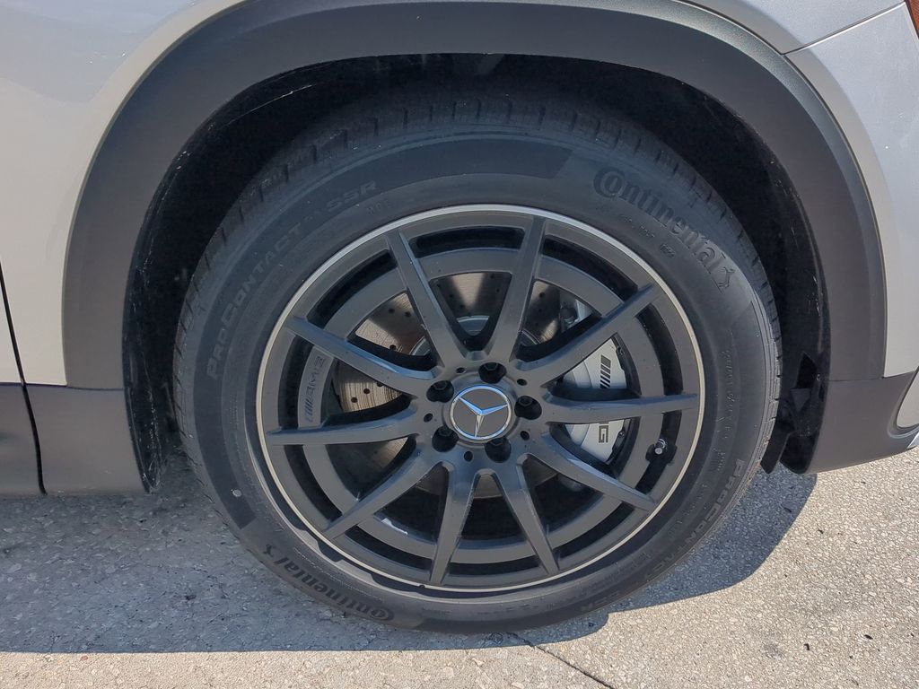 2024 Mercedes-Benz GLB AMG 35 Image 24 of 26