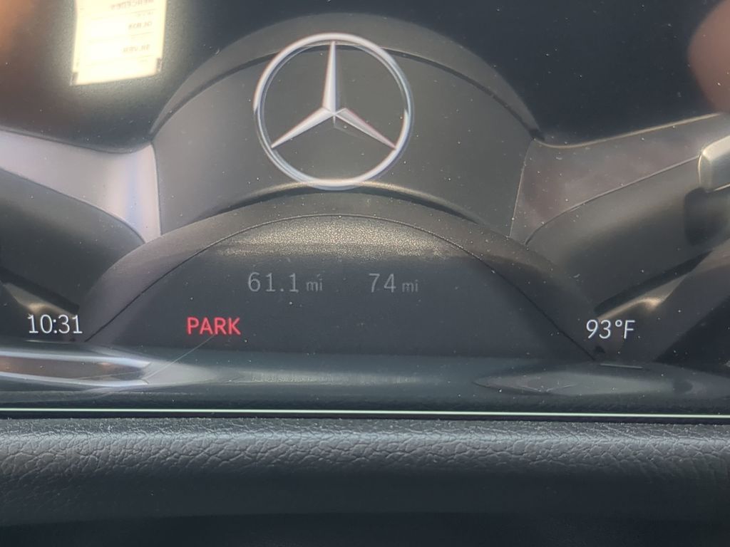 2024 Mercedes-Benz GLB AMG 35 Image 20 of 26