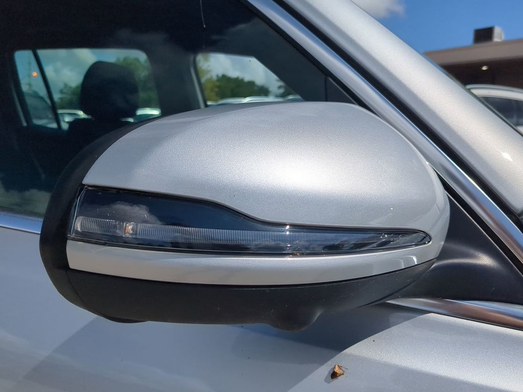 2024 Mercedes-Benz GLB AMG 35 Image 25 of 26