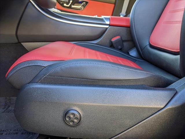 Vehicle image 4 of 17