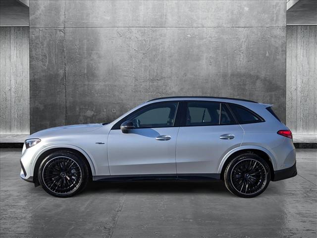 Vehicle image 5 of 17