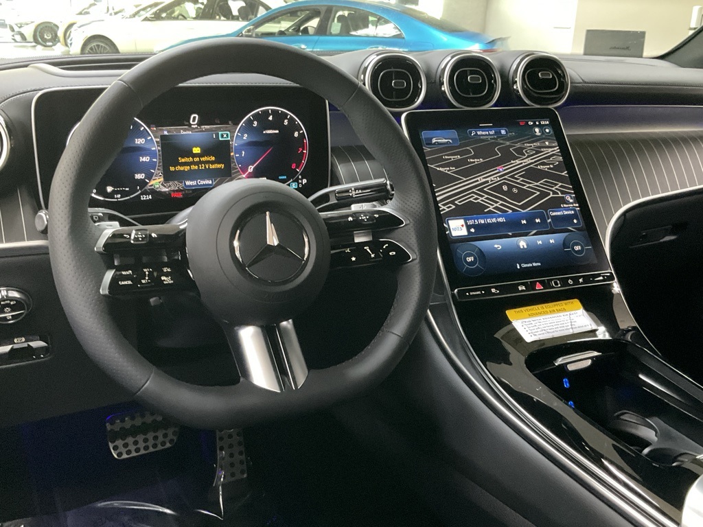Vehicle image 26 of 27