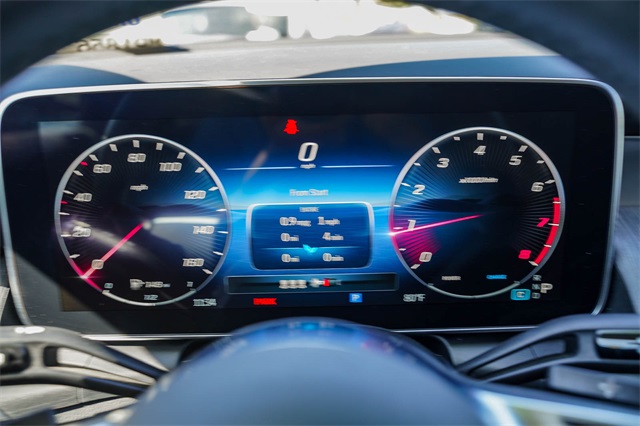 2024 Mercedes-Benz GLC 300 Image 17 of 28