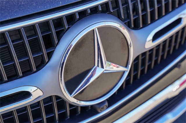 2024 Mercedes-Benz GLC 300 Image 25 of 28