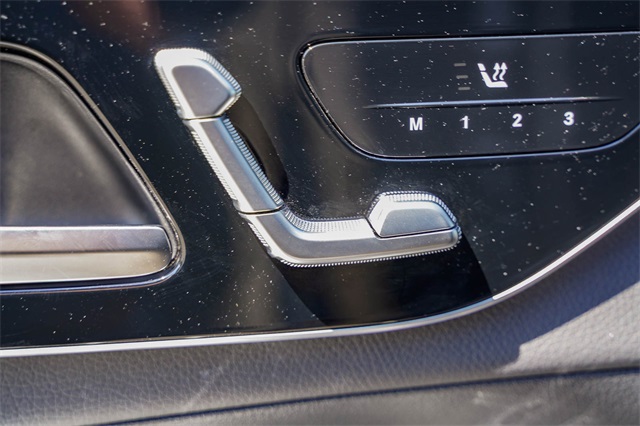 2024 Mercedes-Benz GLC 300 Image 26 of 28