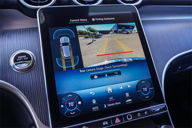 2024 Mercedes-Benz GLC 300 Image 19 of 28