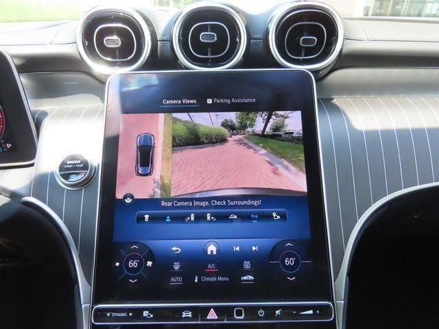 Vehicle image 23 of 25