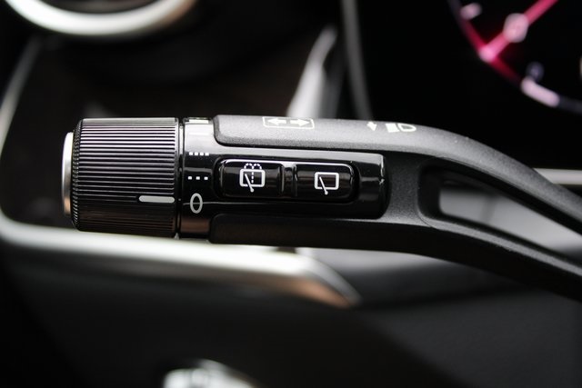 Vehicle image 8 of 42
