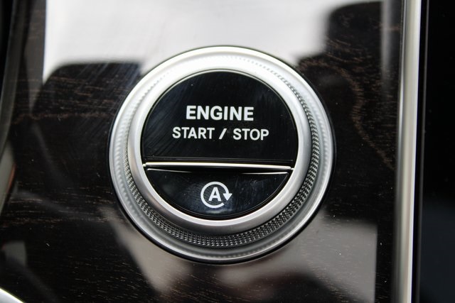 Vehicle image 17 of 42