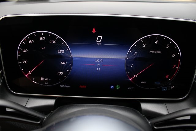 Vehicle image 13 of 42