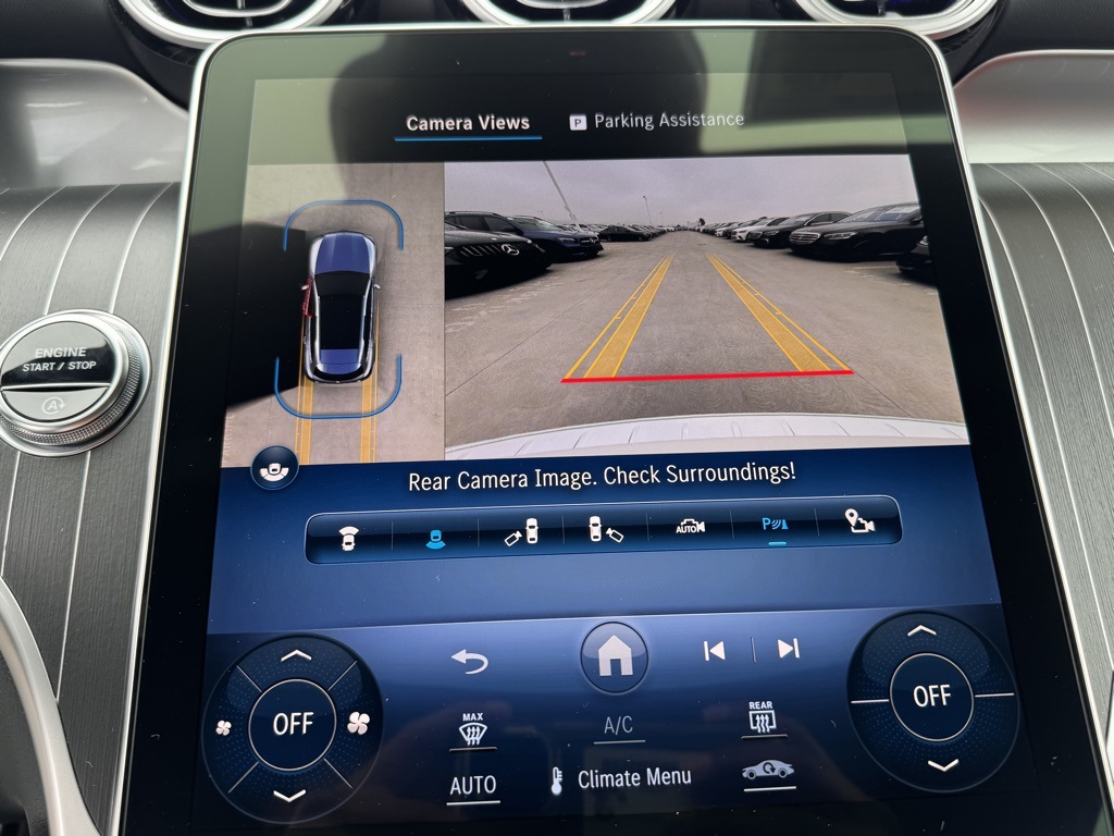 Vehicle image 26 of 29