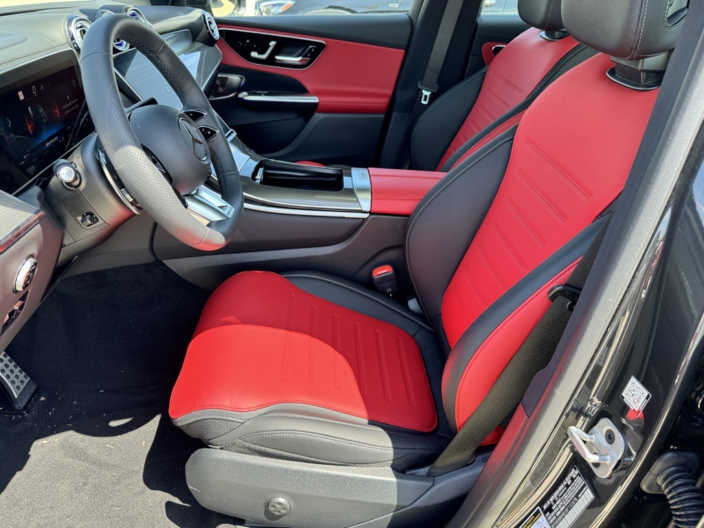 Vehicle image 21 of 38