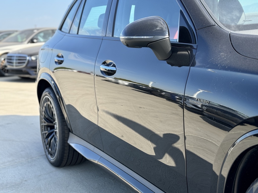 Vehicle image 5 of 27