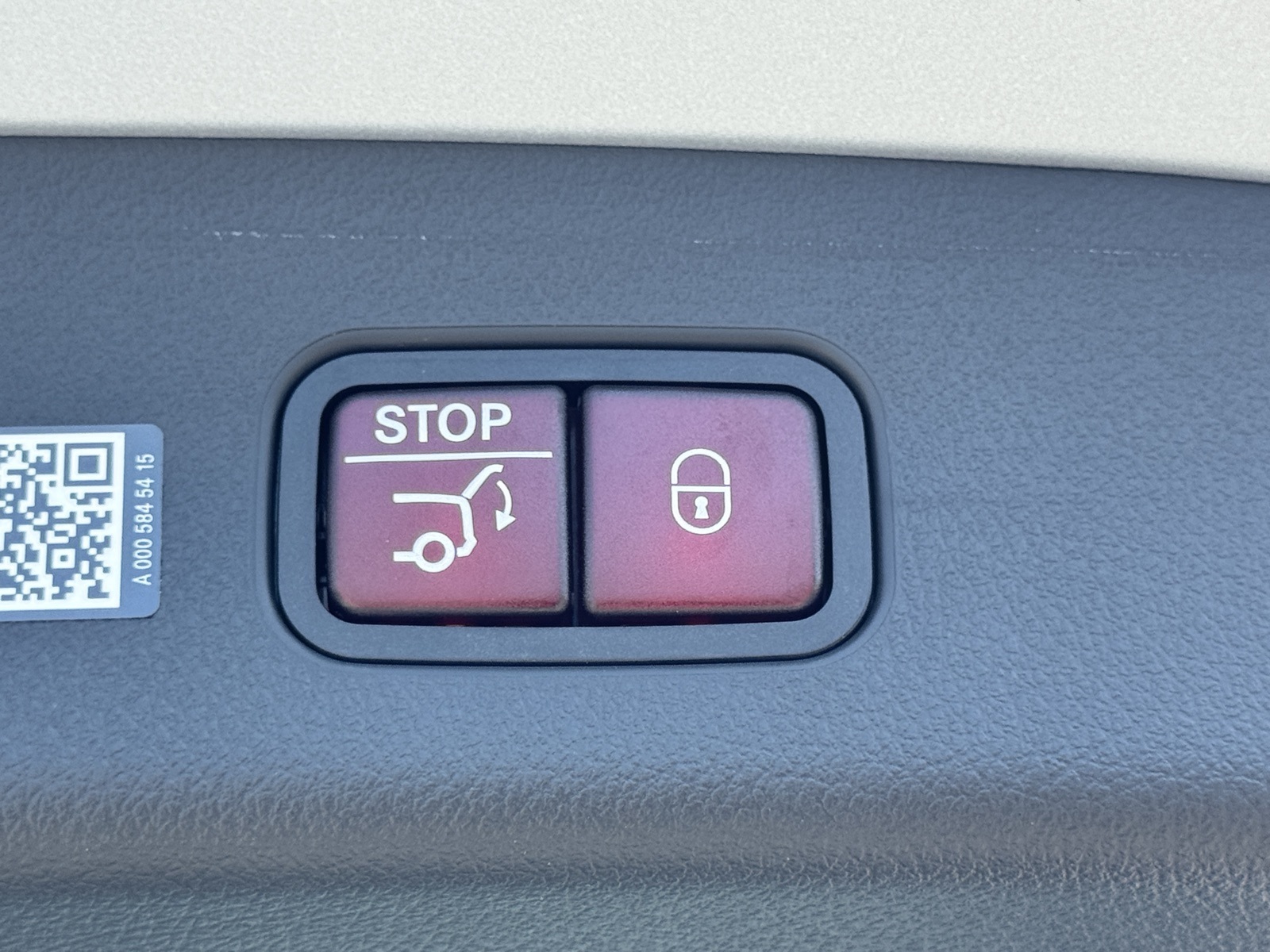 Vehicle image 33 of 33