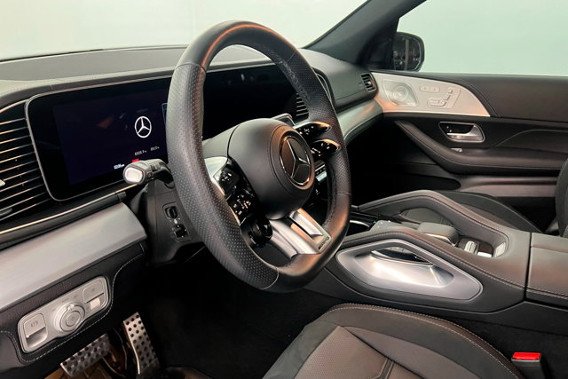 Vehicle image 15 of 25