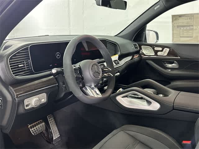 Vehicle image 20 of 39