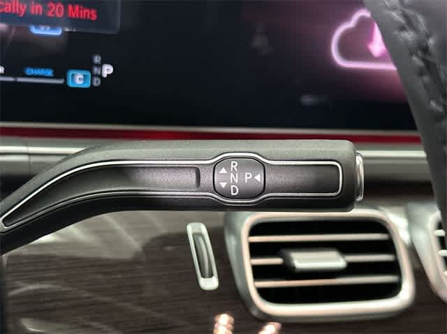 Vehicle image 36 of 39