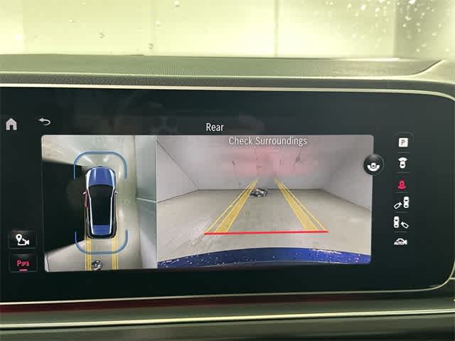Vehicle image 25 of 39