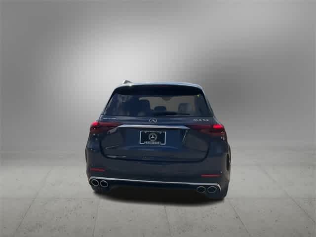 Vehicle image 9 of 39