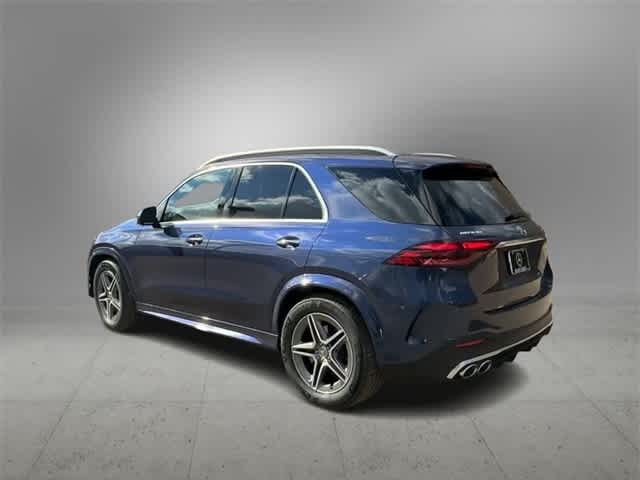 Vehicle image 10 of 39