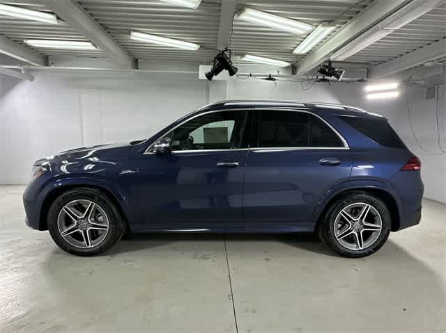 Vehicle image 13 of 39
