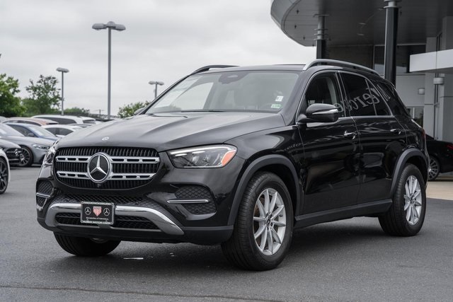 Vehicle image 1 of 45