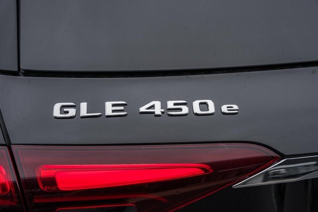 Vehicle image 9 of 45