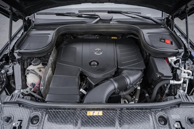 Vehicle image 19 of 45