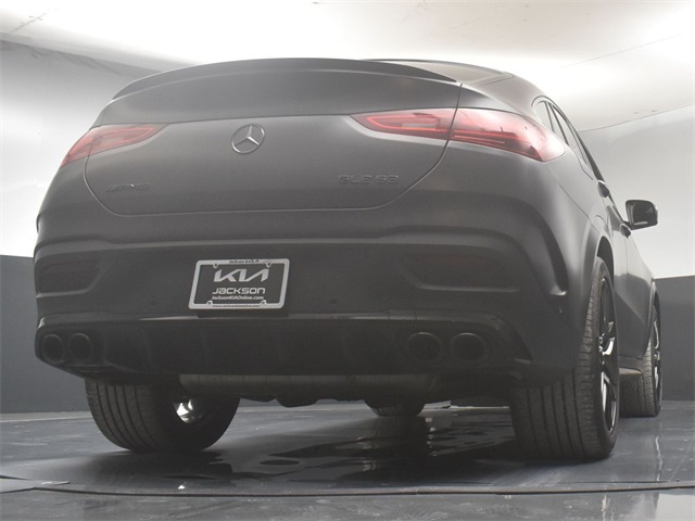 Vehicle image 17 of 51